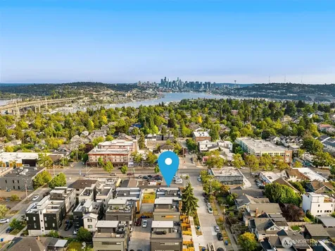 4516 Corliss Avenue N Seattle WA 98103