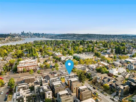 4516 Corliss Avenue N Seattle WA 98103