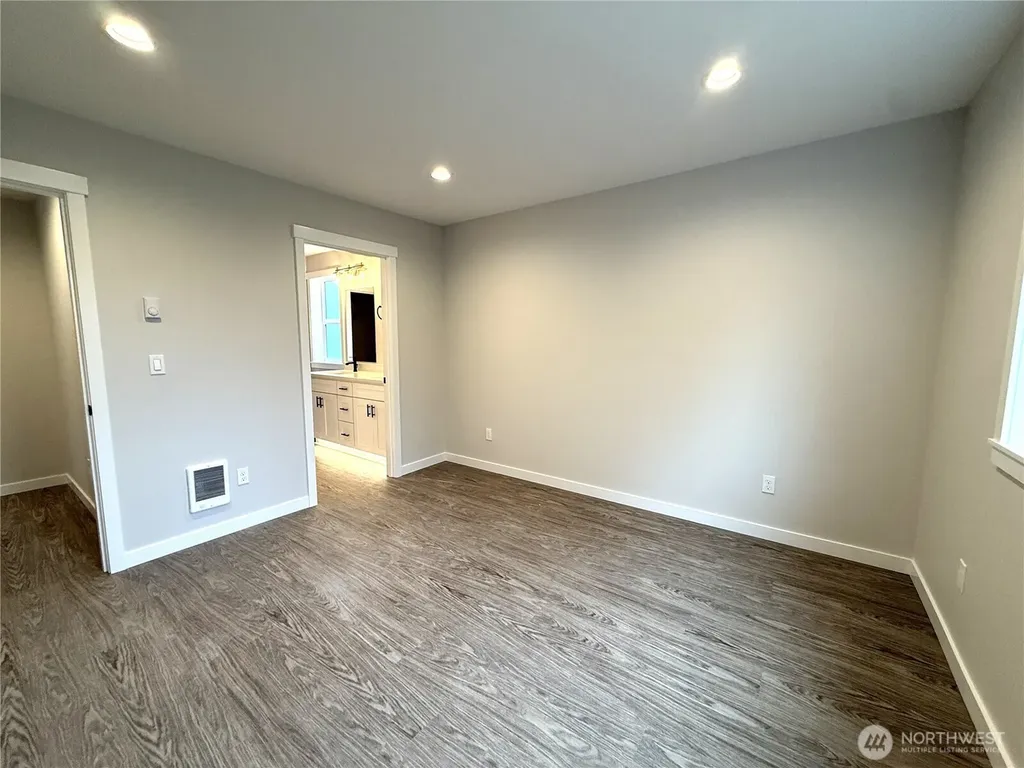 393 Sextans Avenue SW Ocean Shores WA 98569