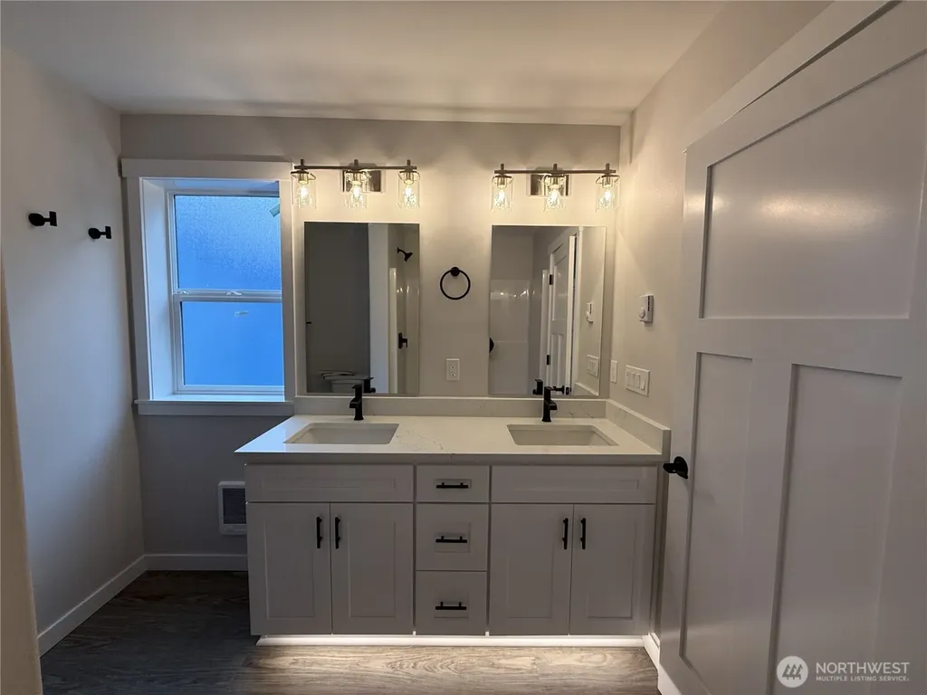 393 Sextans Avenue SW Ocean Shores WA 98569