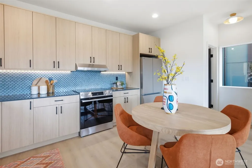 4521 35th Avenue S Seattle WA 98118
