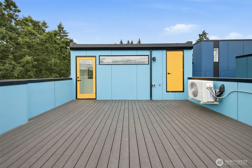 4521 35th Avenue S Seattle WA 98118