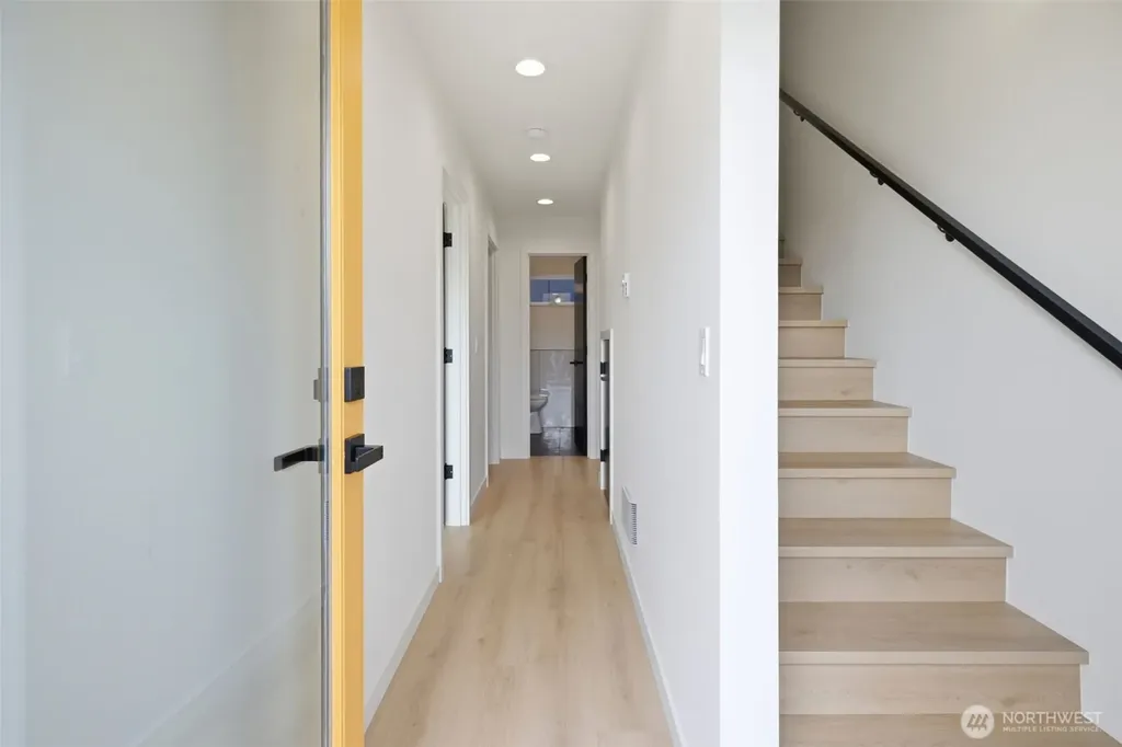 4521 35th Avenue S Seattle WA 98118