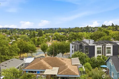 4521 35th Avenue S Seattle WA 98118