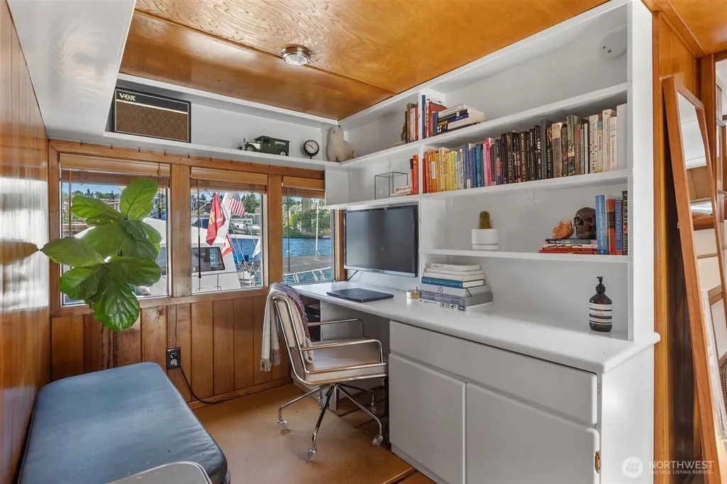 3308 Fuhrman Avenue E Seattle WA 98102