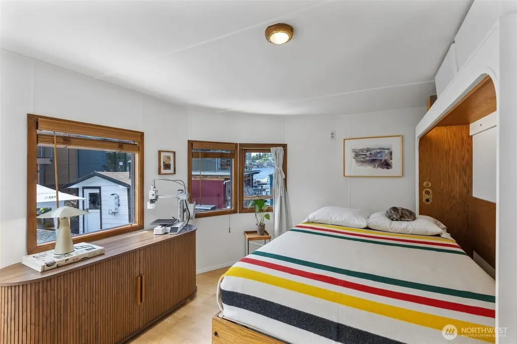 3308 Fuhrman Avenue E Seattle WA 98102