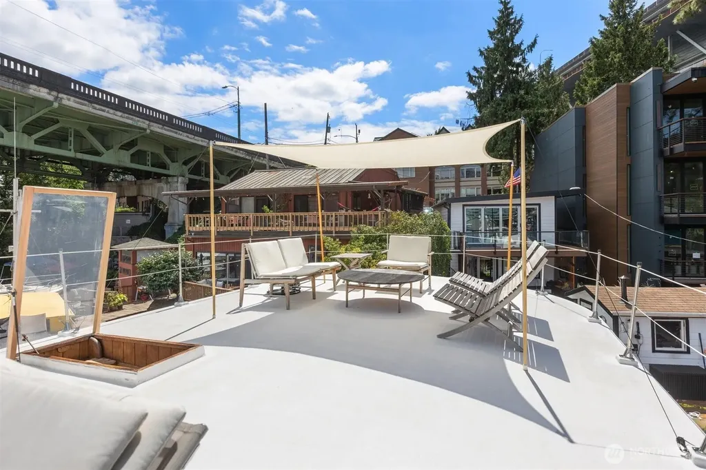 3308 Fuhrman Avenue E Seattle WA 98102