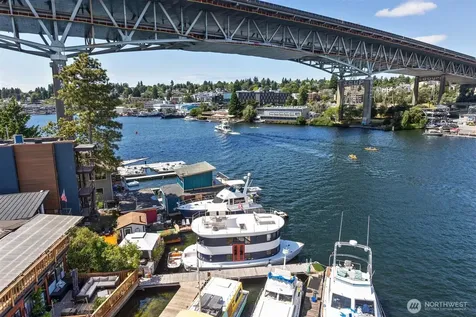 3308 Fuhrman Avenue E Seattle WA 98102