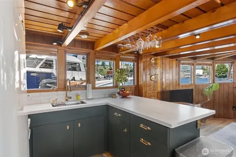 3308 Fuhrman Avenue E Seattle WA 98102