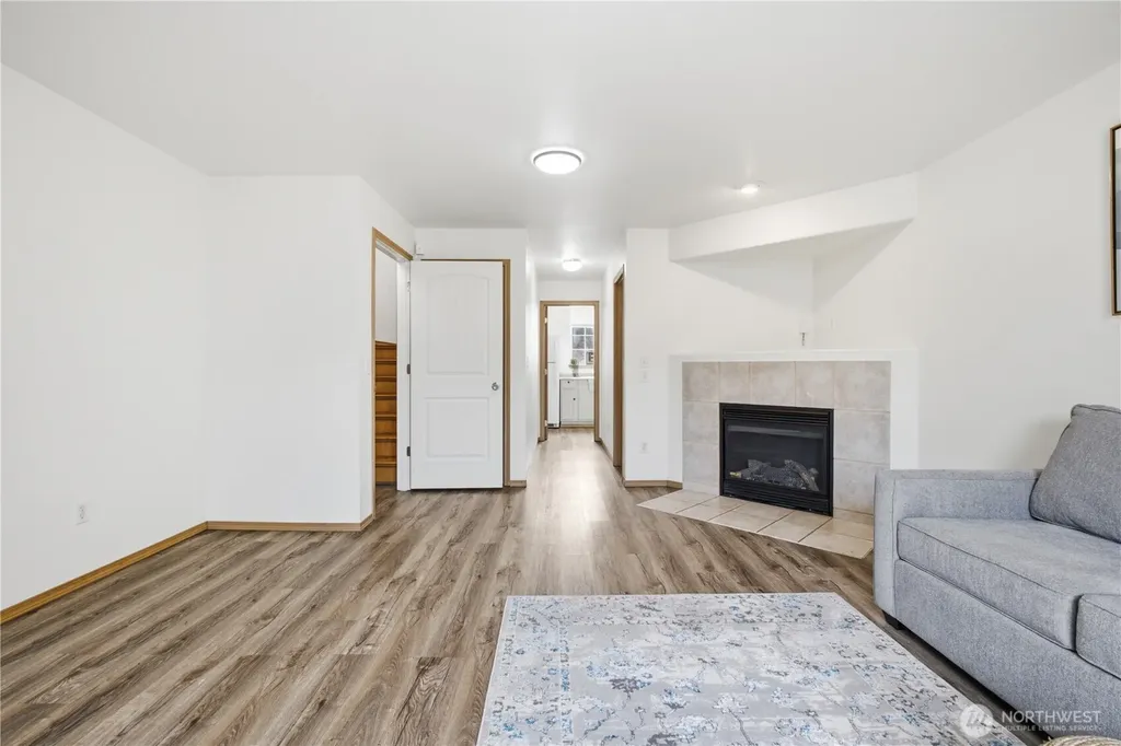 2105 79th Street Ct E Tacoma WA 98404