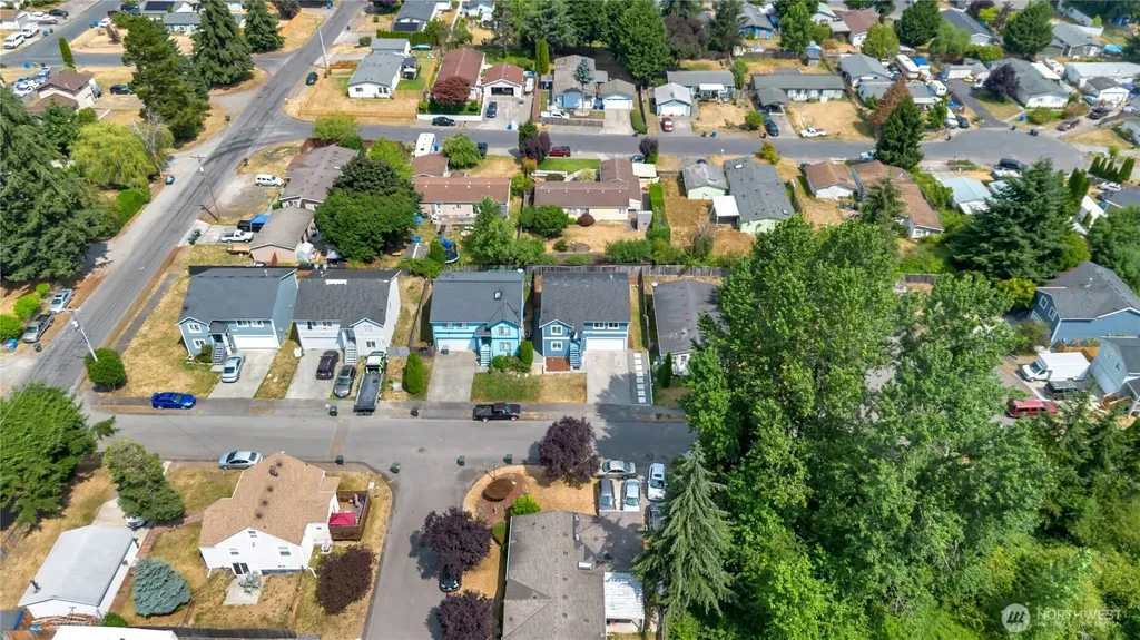 2105 79th Street Ct E Tacoma WA 98404