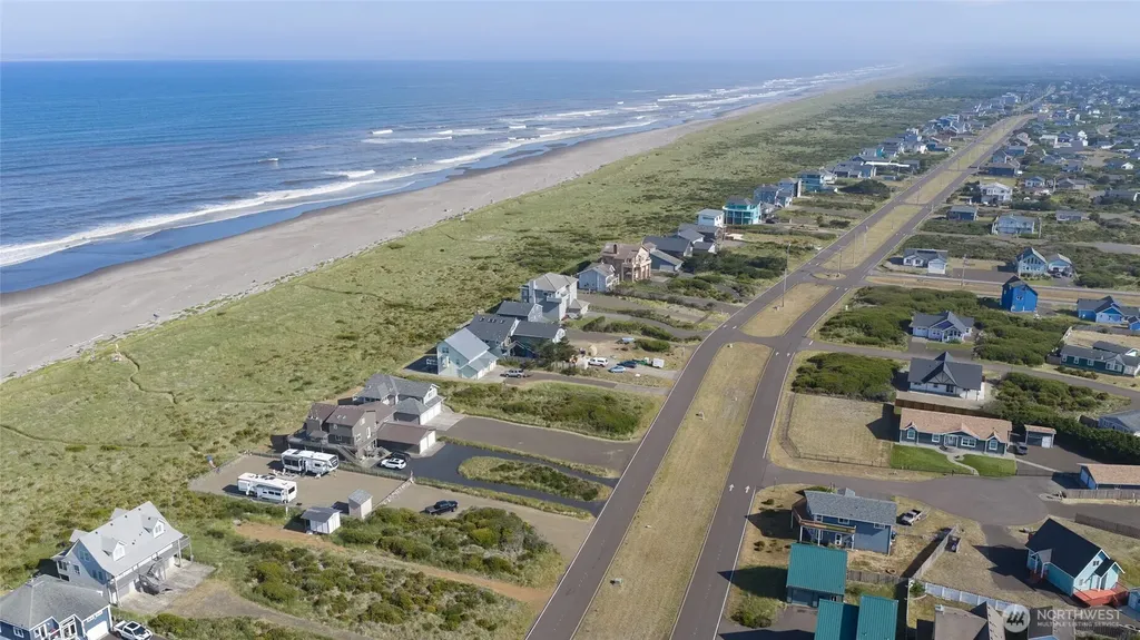 1237 Ocean Shores Boulevard SW Ocean Shores WA 98569
