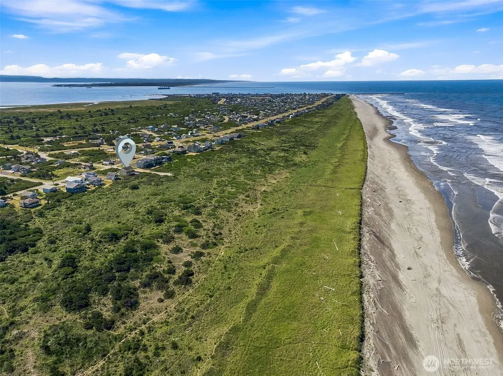 598 Marine View Drive SW Ocean Shores WA 98569