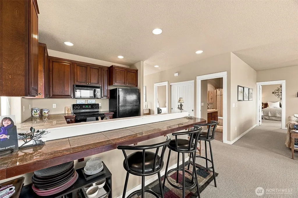 598 Marine View Drive SW Ocean Shores WA 98569