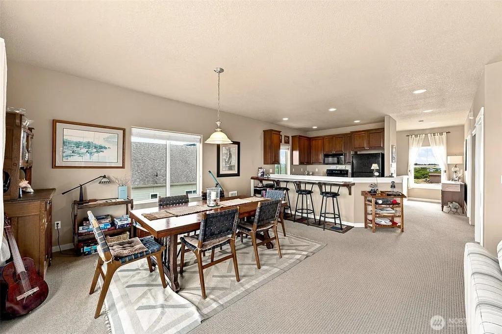 598 Marine View Drive SW Ocean Shores WA 98569