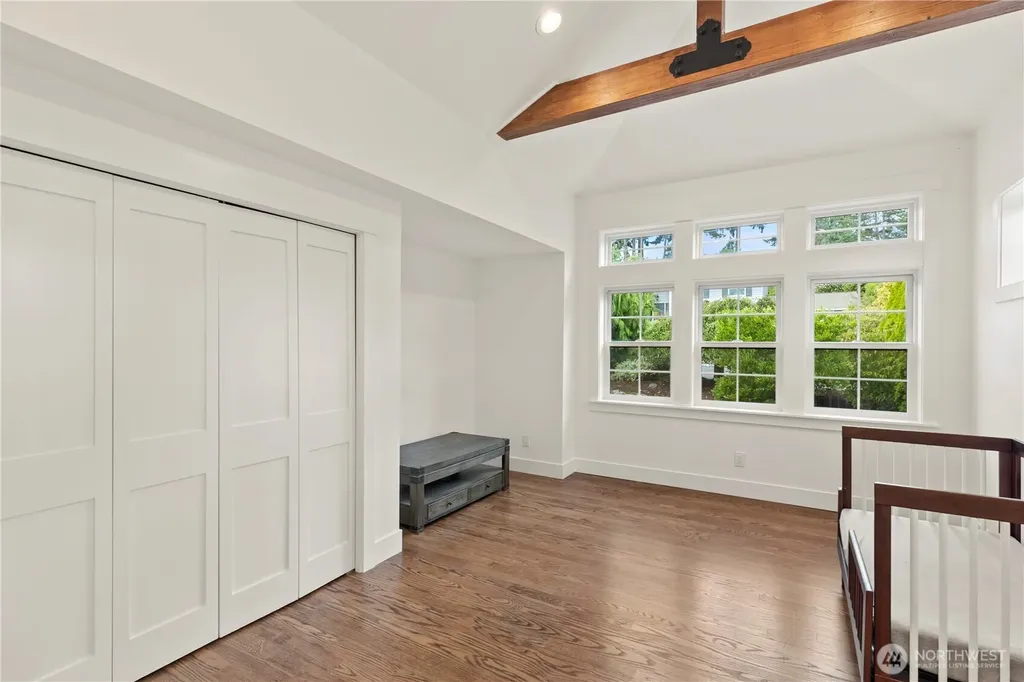 516 172nd Place NE Bellevue WA 98008