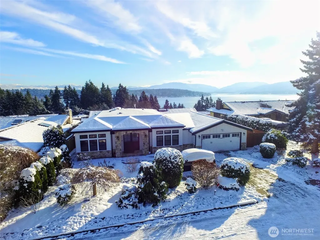 516 172nd Place NE Bellevue WA 98008