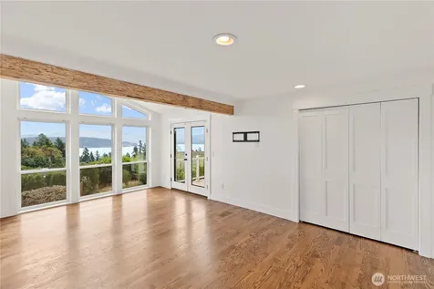 516 172nd Place NE Bellevue WA 98008
