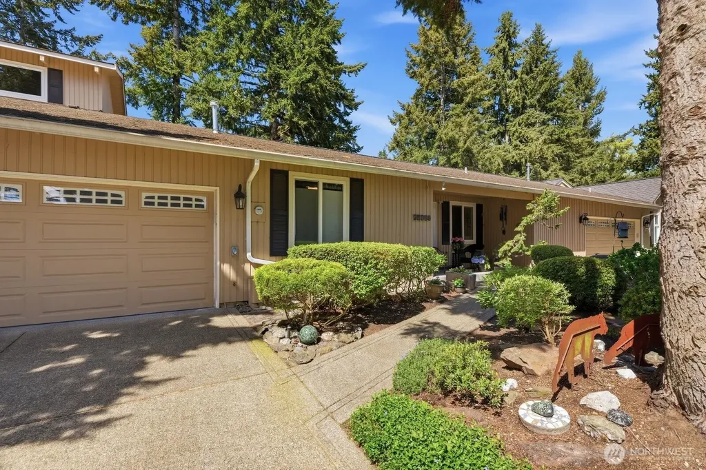 25309 144th Avenue SE Kent WA 98042