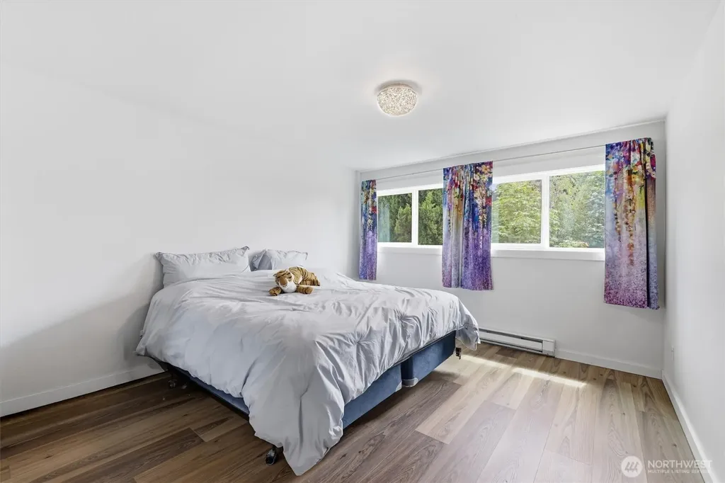 15142 65th Avenue S Tukwila WA 98188