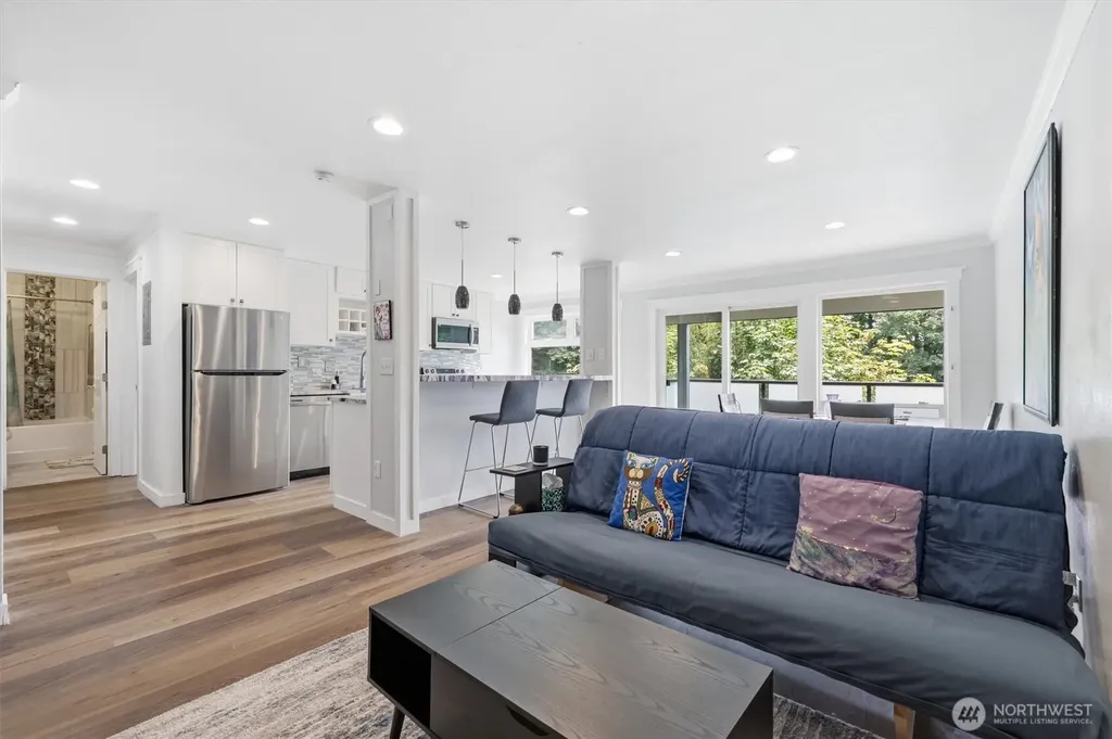 15142 65th Avenue S Tukwila WA 98188