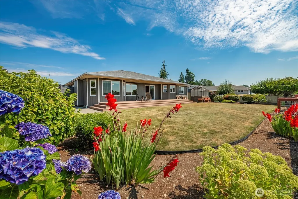 5479 Salish Road Blaine WA 98230
