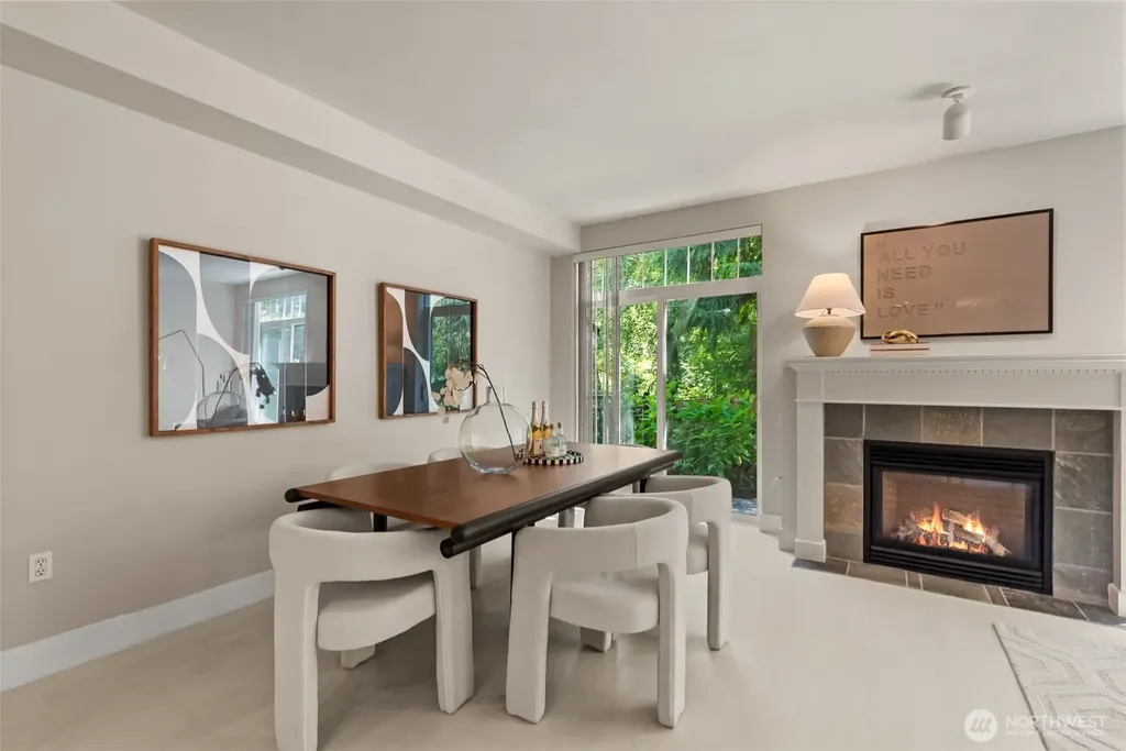 5535 Lakemont Boulevard SE Bellevue WA 98006