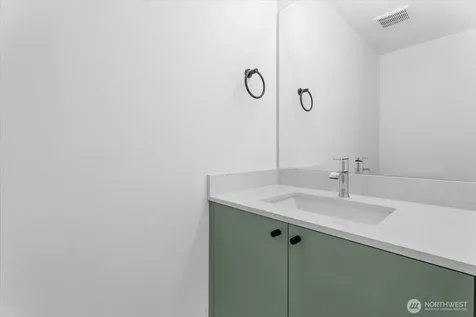 11824 31st Place NE Seattle WA 98125