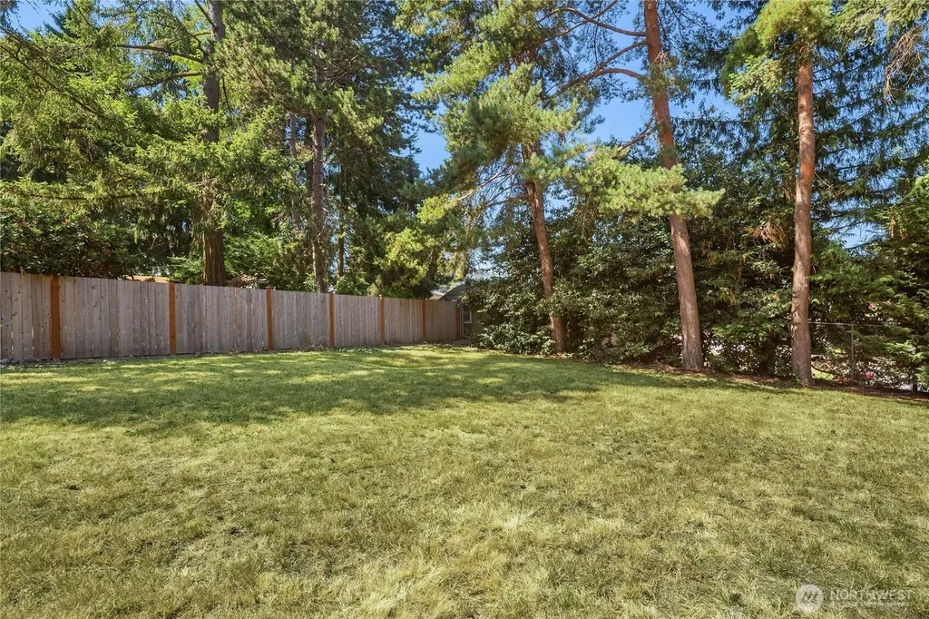 344 S 183rd Street Burien WA 98148