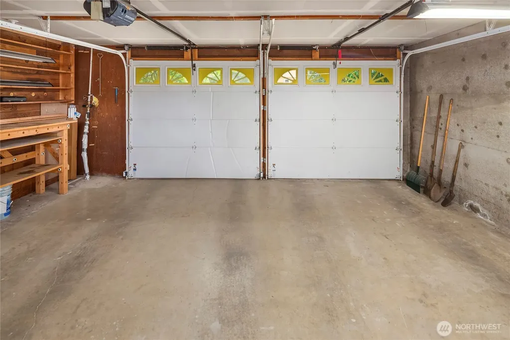 344 S 183rd Street Burien WA 98148