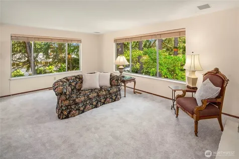 344 S 183rd Street Burien WA 98148