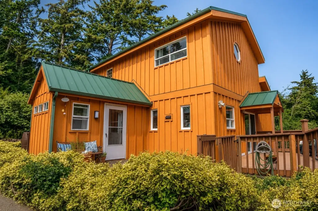 1102 309th Place Ocean Park WA 98640