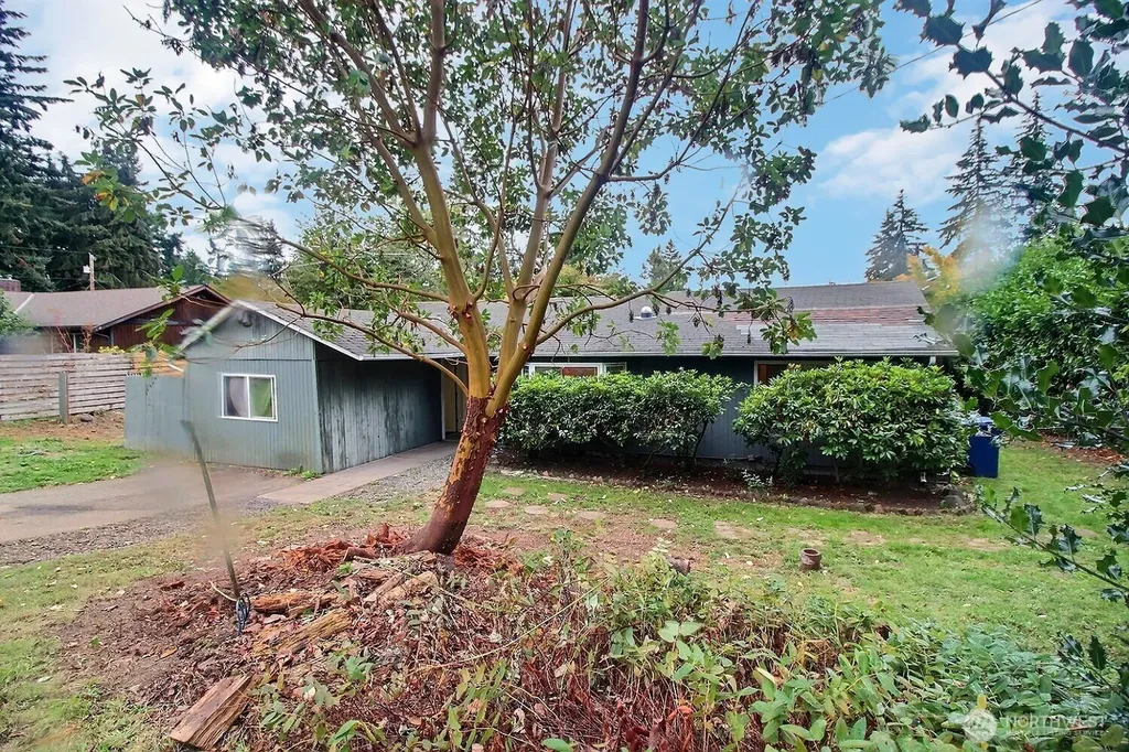 6304 232nd Street SW Mountlake Terrace WA 98043