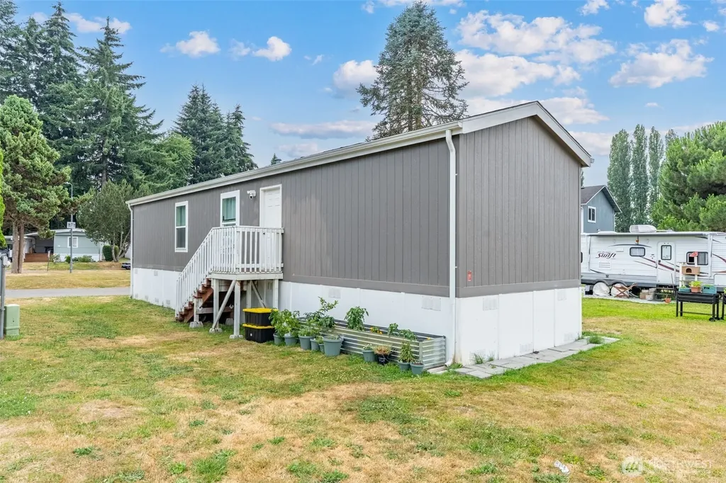 1112 S Yew Street Centralia WA 98531