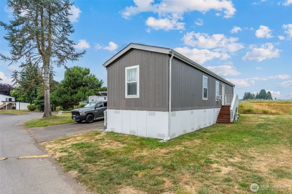 1112 S Yew Street Centralia WA 98531