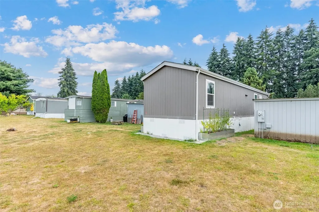 1112 S Yew Street Centralia WA 98531