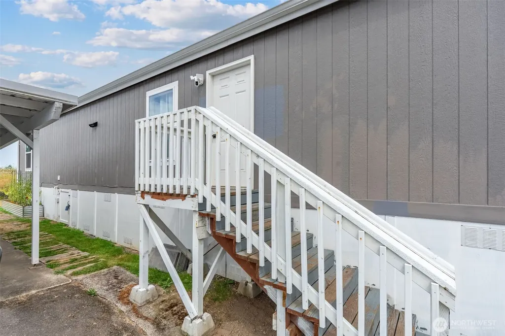1112 S Yew Street Centralia WA 98531