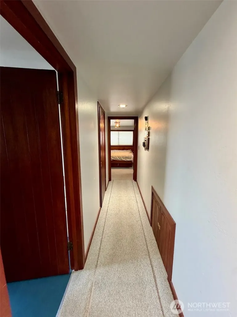 360 W Ewing Street Seattle WA 98119