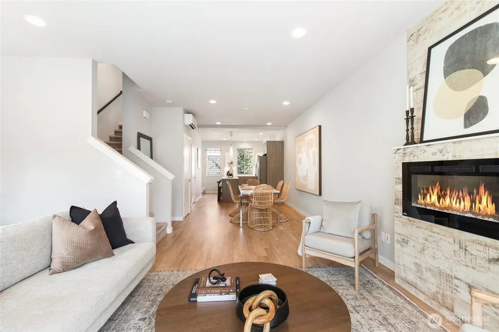 7628 222nd Street SW Edmonds WA 98026