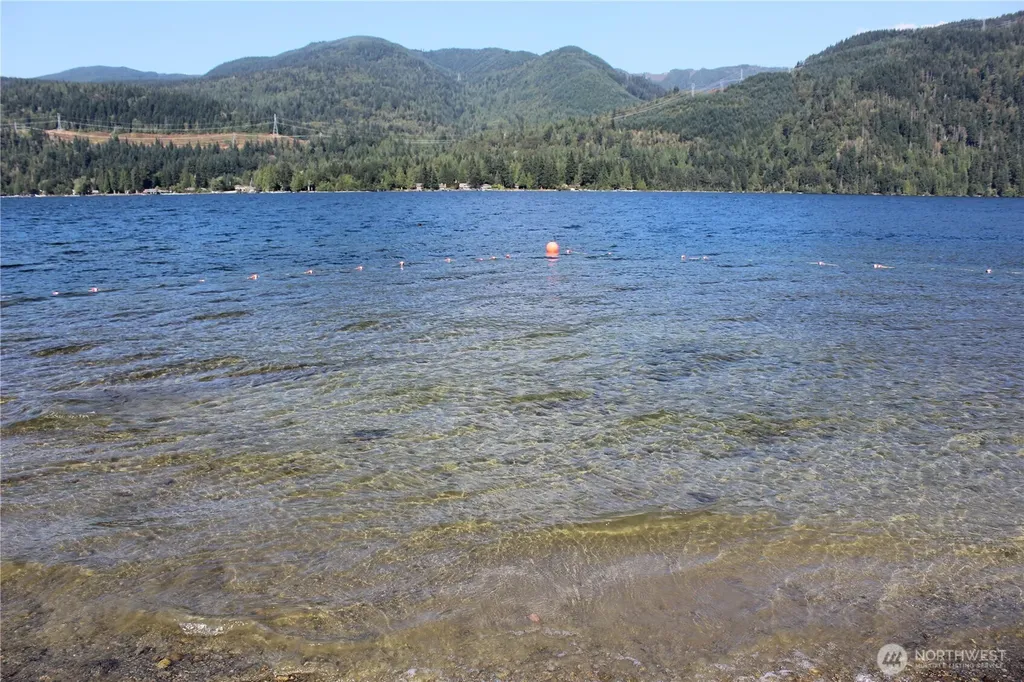 74 Lake Louise Drive Bellingham WA 98229