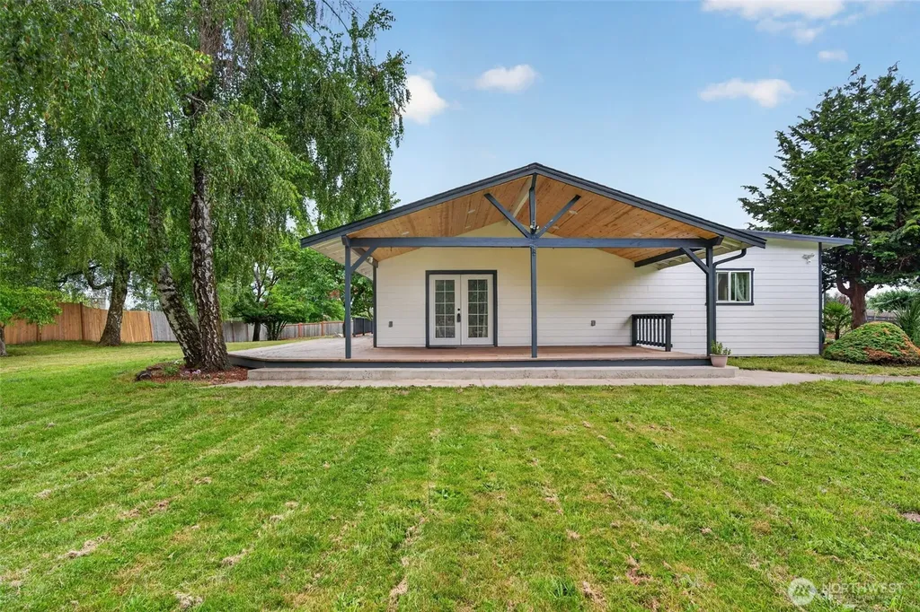 40211 212th Avenue SE Enumclaw WA 98022