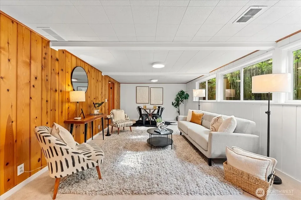 2127 99th Street Seattle WA 98117