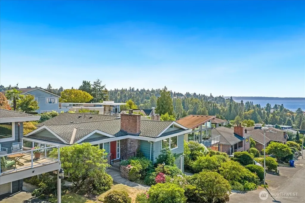 2127 99th Street Seattle WA 98117