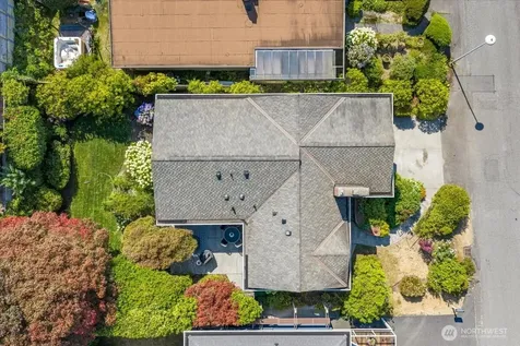 2127 99th Street Seattle WA 98117