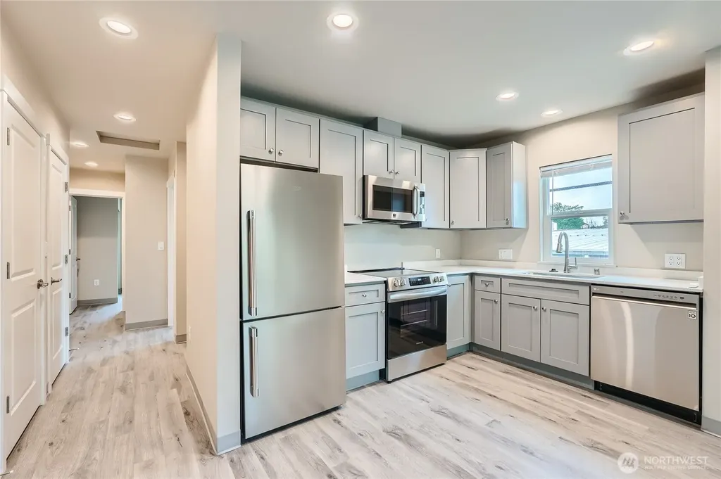 1410 6th Avenue Tacoma WA 98405
