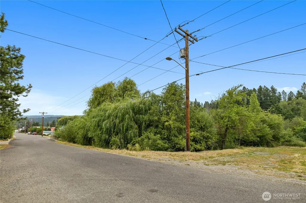 19 S A Street Roslyn WA 98941