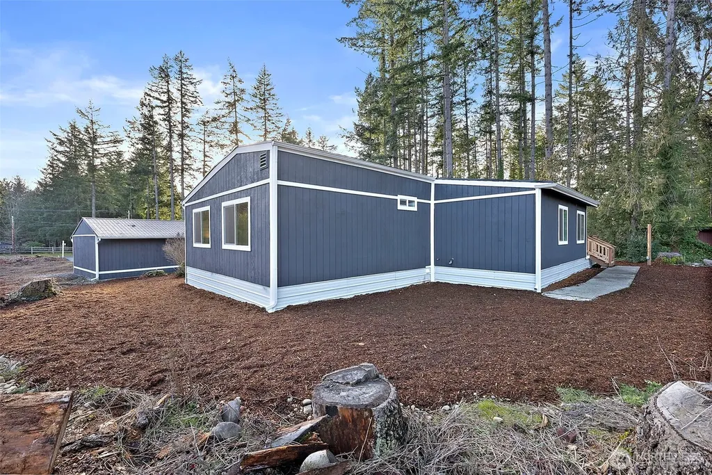 30201 S Creek Road E Graham WA 98338