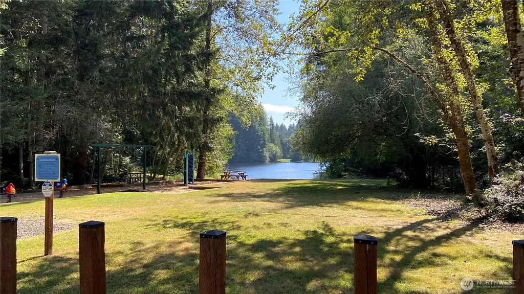 30 E Shetland Road Shelton WA 98584