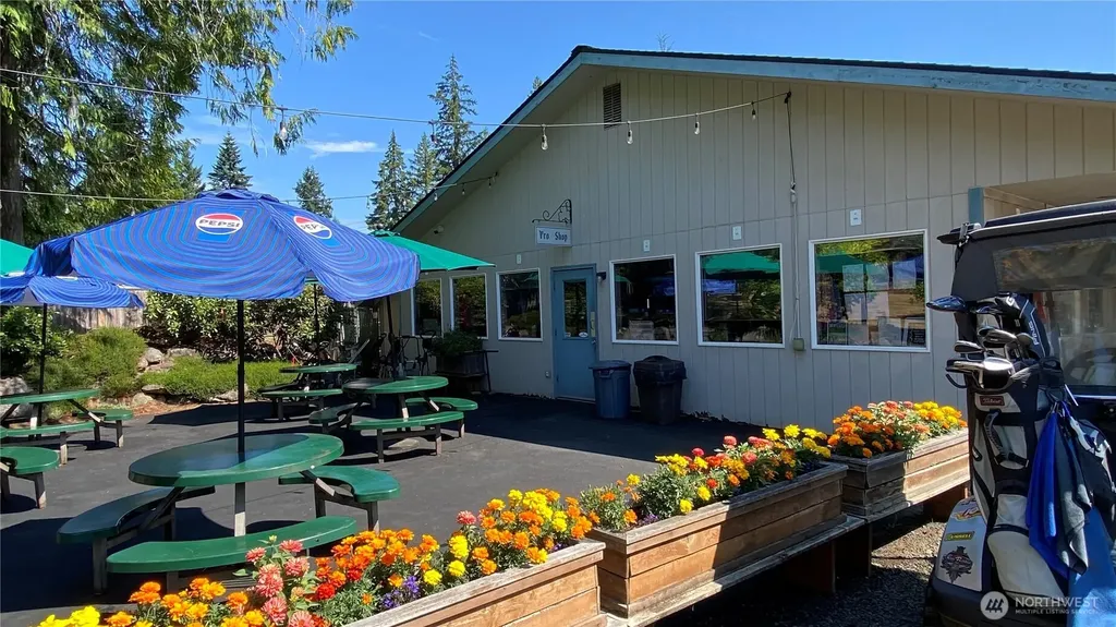 30 E Shetland Road Shelton WA 98584