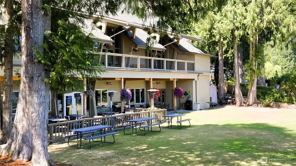 30 E Shetland Road Shelton WA 98584